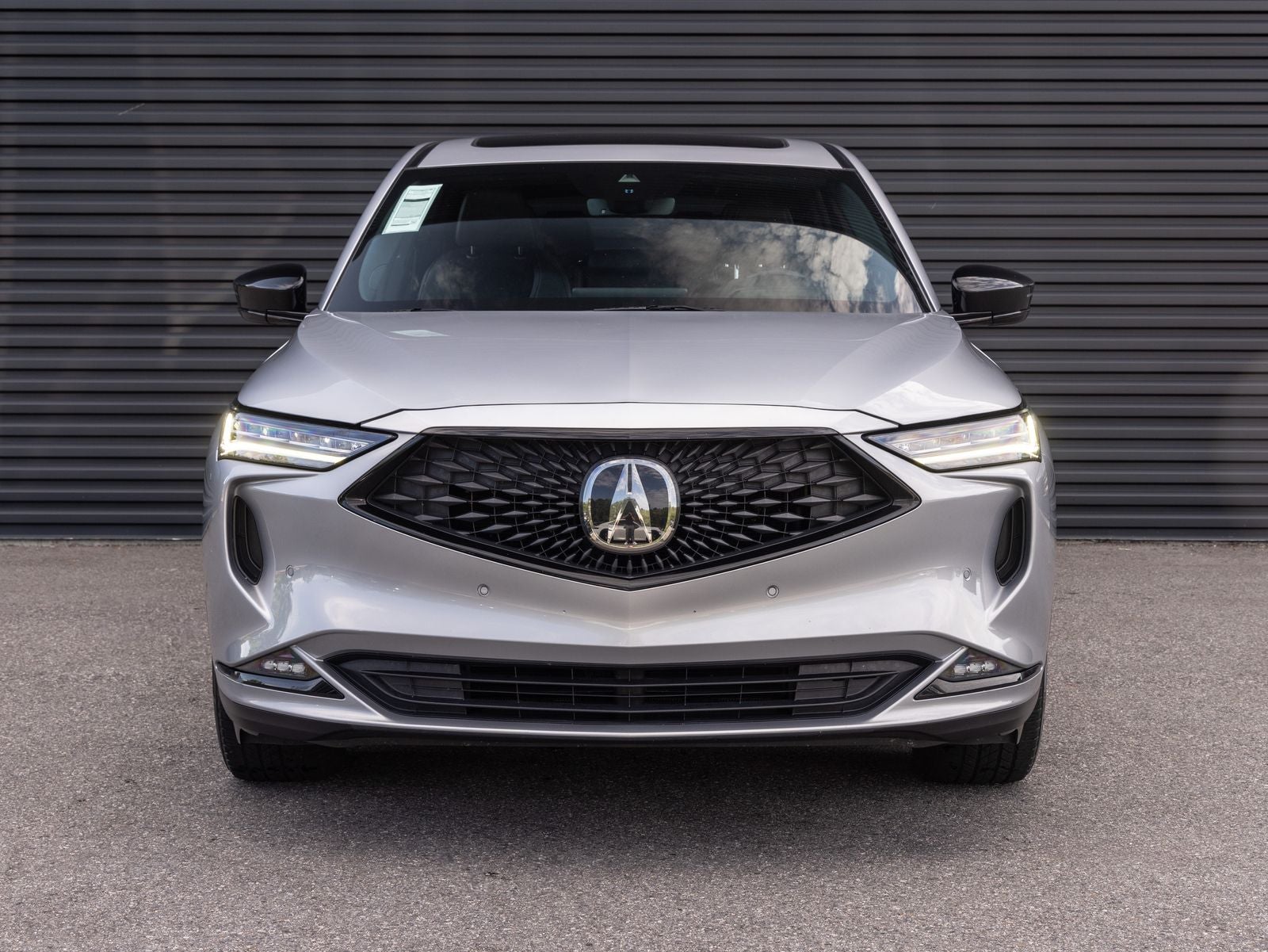 2022 Acura MDX — detail view