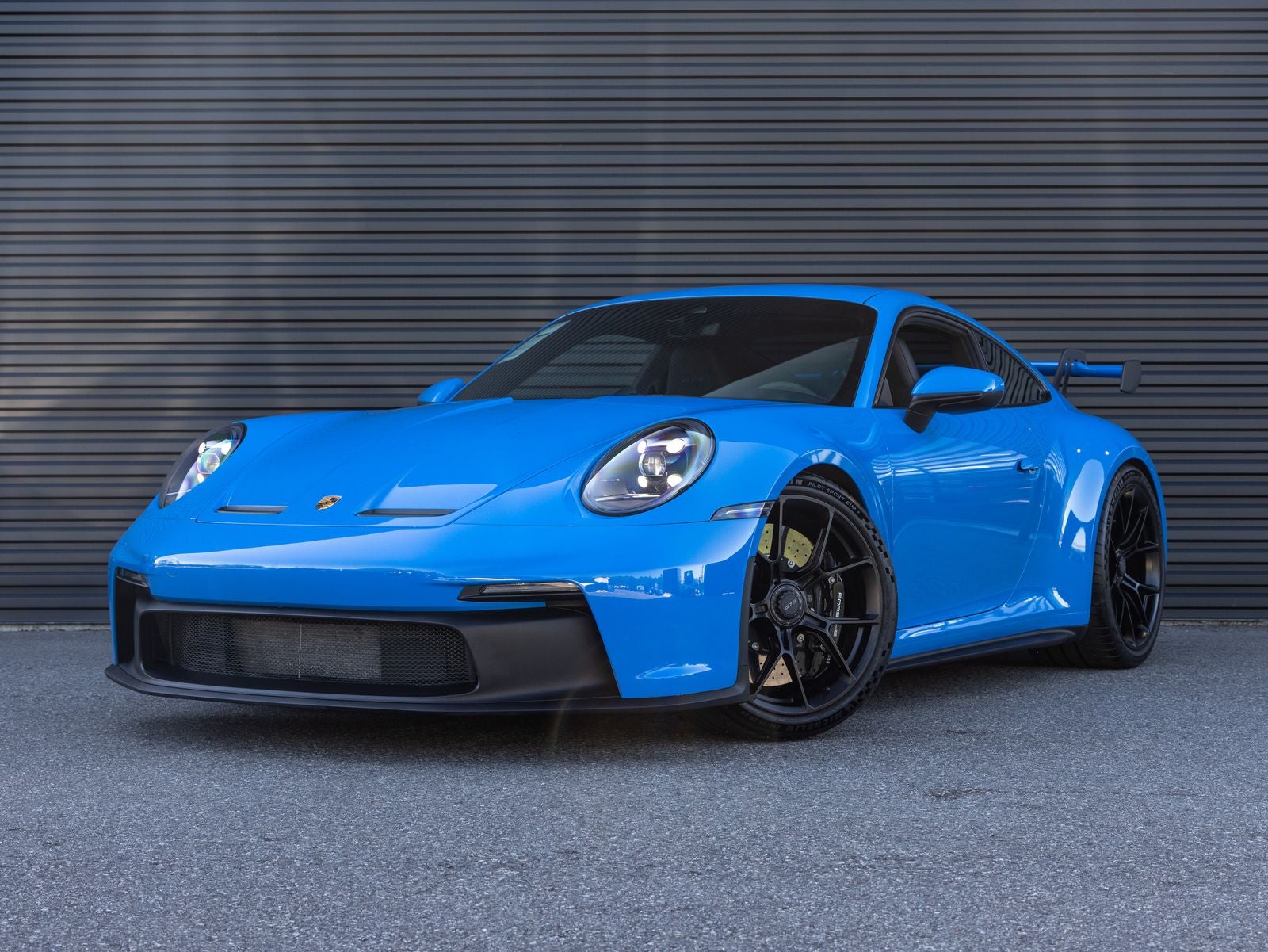 2022 Porsche 911 911 GT3 (MY22) in Shark Blue — front three-quarter view