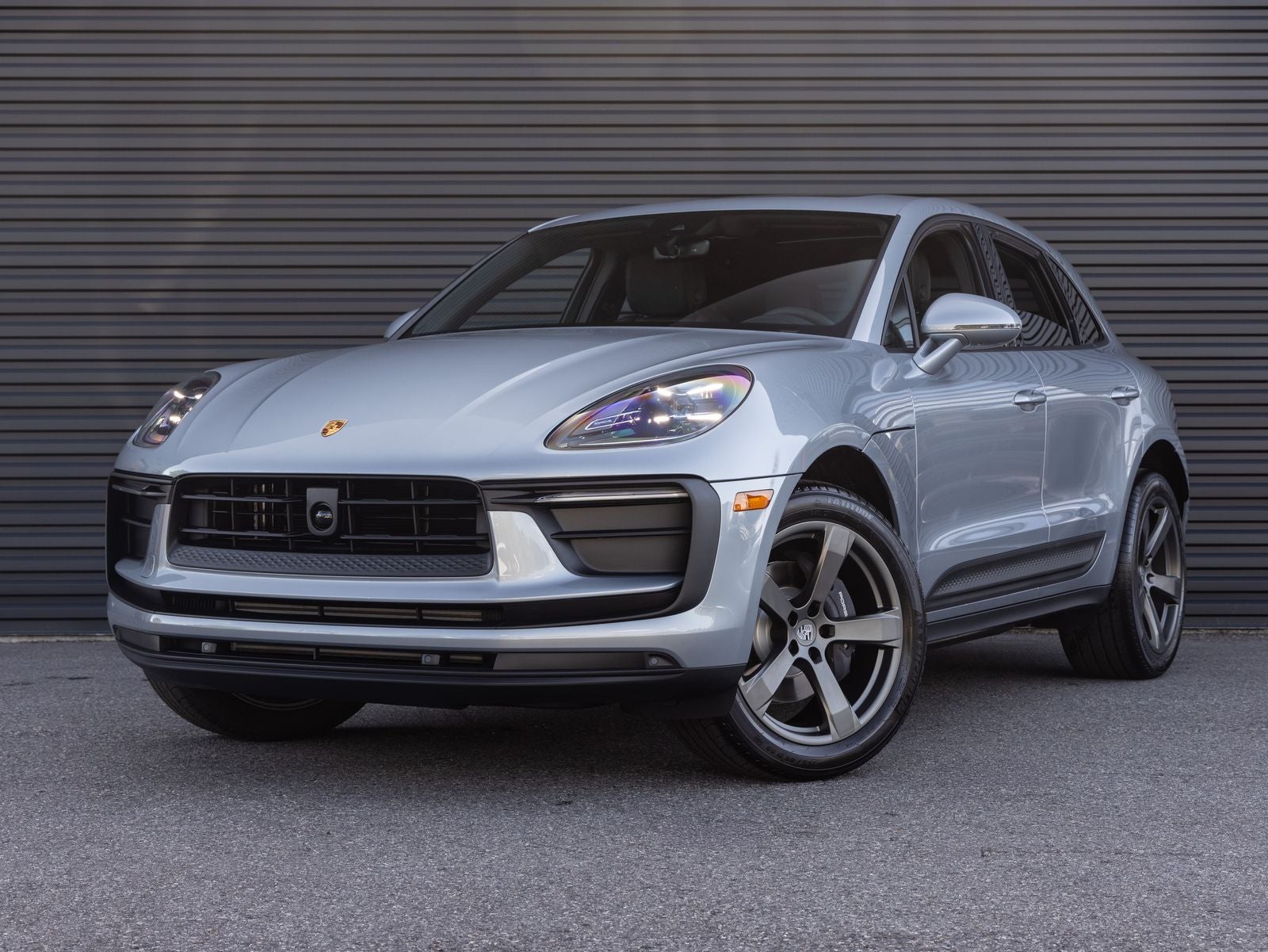 2026 Porsche Macan Macan in Dolomite Silver Metallic — front three-quarter view