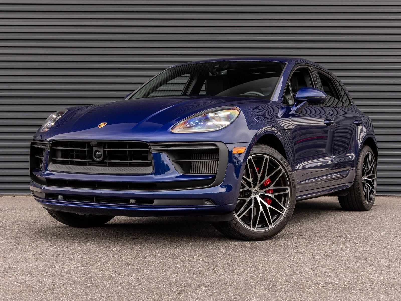 2025 Porsche Macan Macan S in Gentian Blue Metallic — front three-quarter view